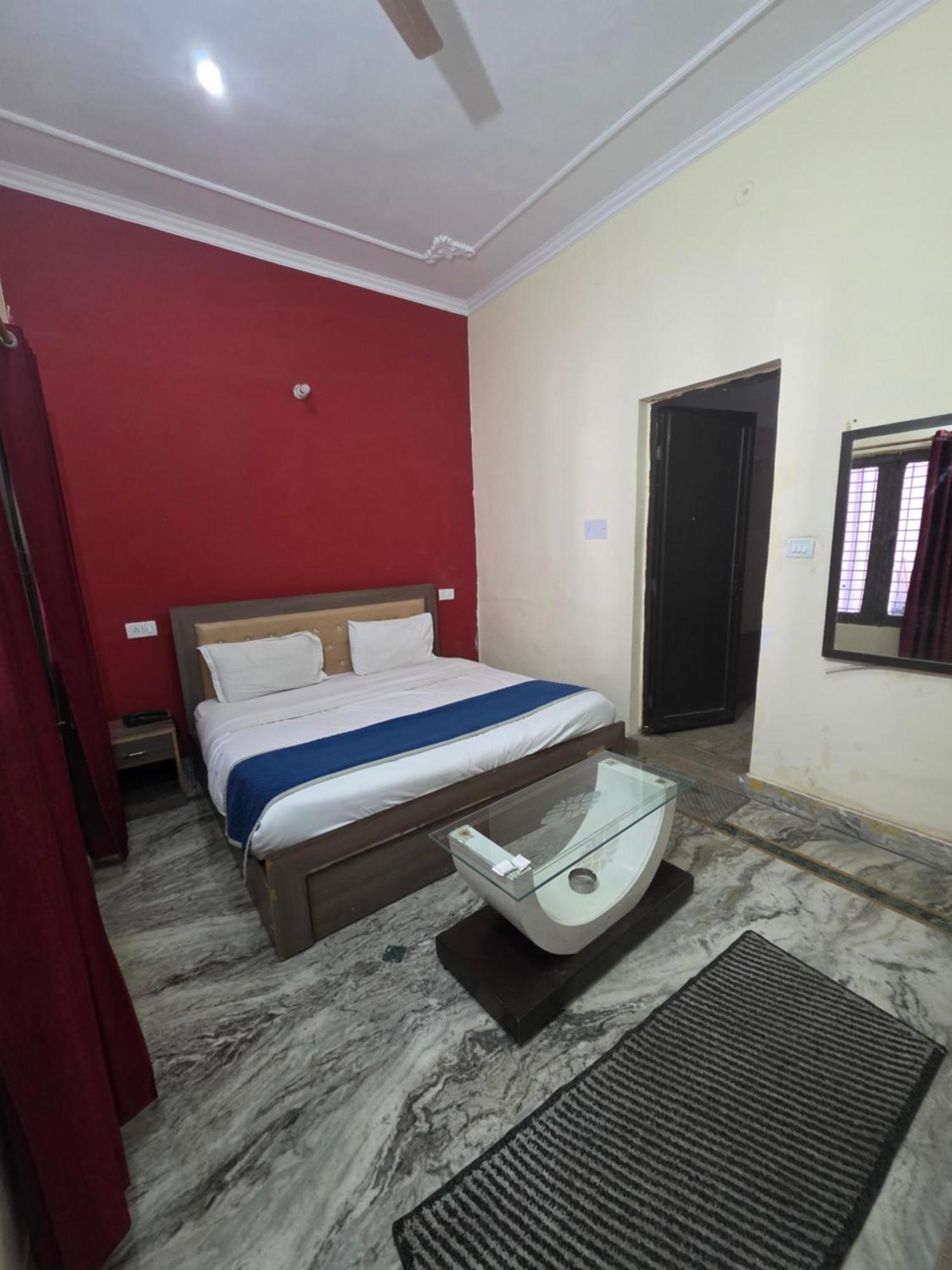 Siddhi Vinayak Hotel And Banquet Bhīm Tāl Eksteriør billede